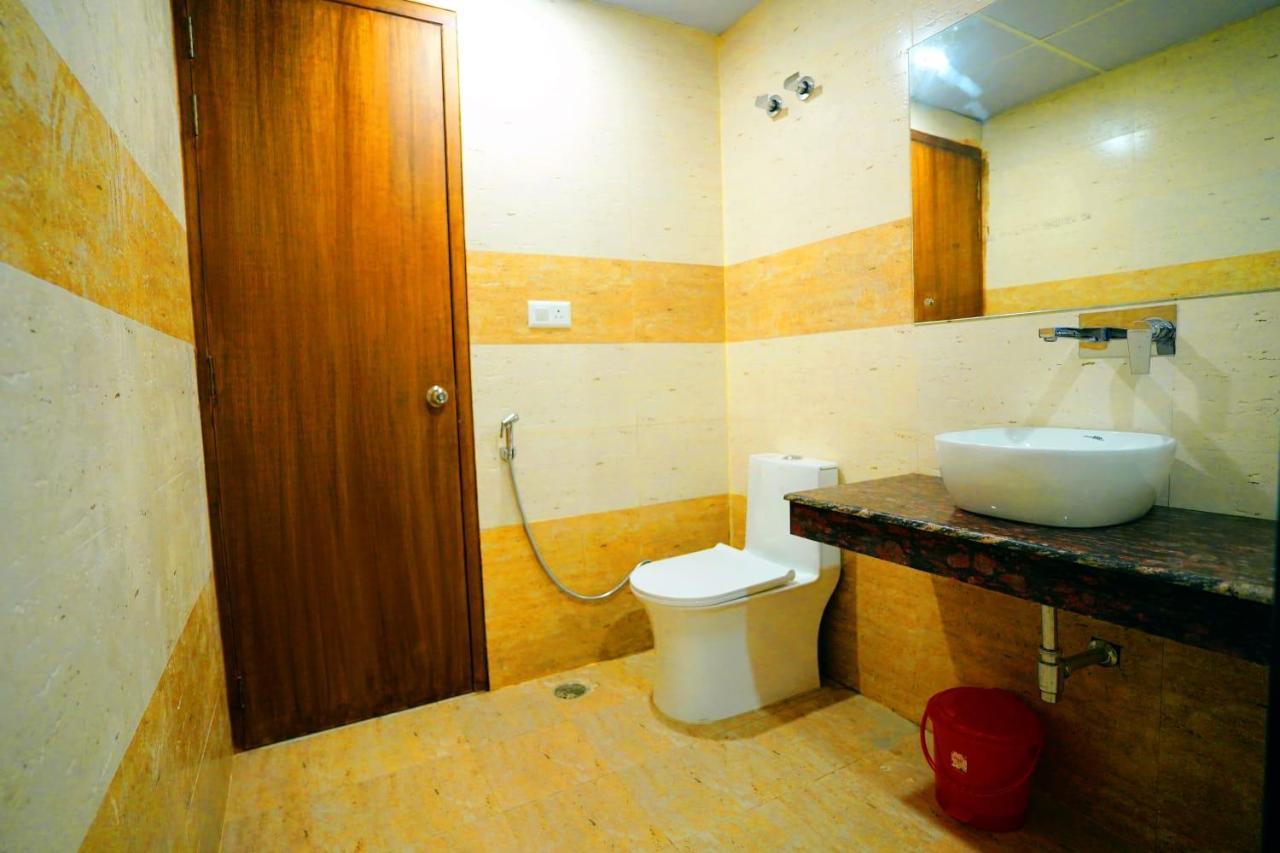 Hotel Amansara Lucknow Extérieur photo