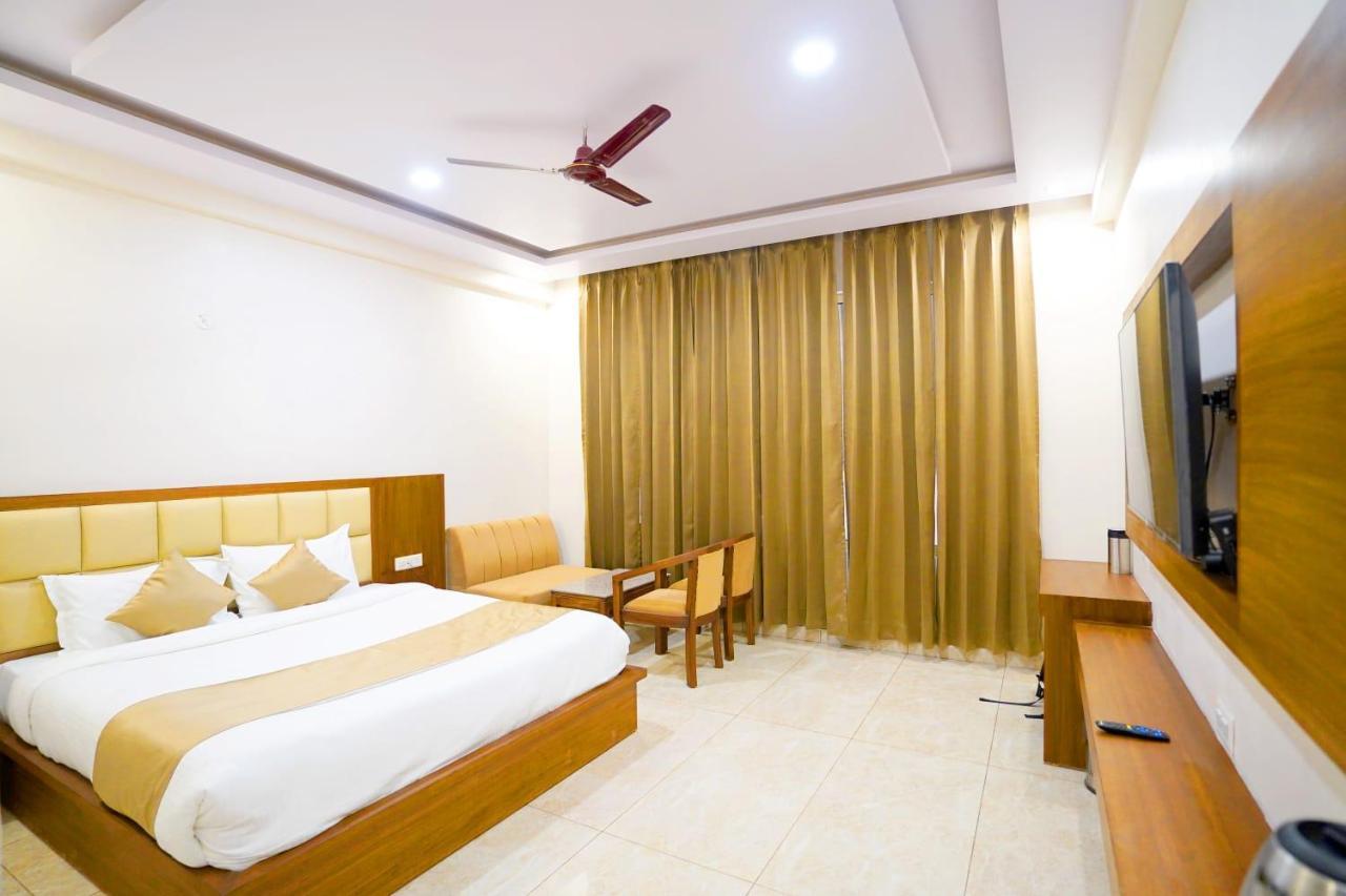 Hotel Amansara Lucknow Extérieur photo